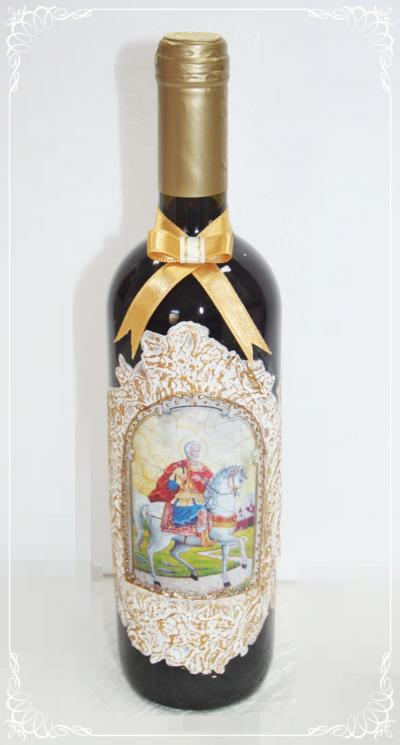 Червено вино с икона на Свети Мина+украса